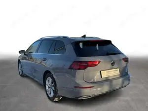 Volkswagen Golf VIII 2.0 TSI DSG Style Pano Navi LED SHZ Bild 3