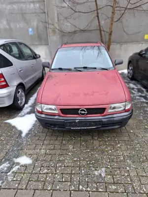 Opel Astra 1.6