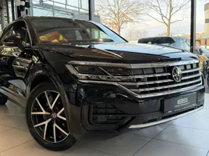 Volkswagen Touareg 3.0 TDI 4.M |R-LINE|ACC|MATRIX|PANO|HUD| Bild 4