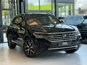 Volkswagen Touareg 3.0 TDI 4.M |R-LINE|ACC|MATRIX|PANO|HUD| Bild 3