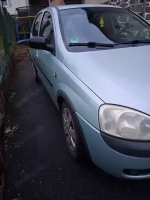 Opel Corsa 1.8 16V Elegance Bild 4