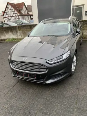 Ford Mondeo Mondeo AWD Allrad Kombilimousine 2,0 Diesel