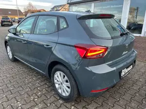 SEAT Ibiza Reference LED PDC Sitzhz AppleCarPlay Bild 4