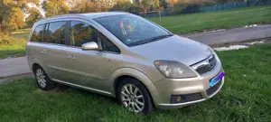Opel Zafira 1.9 CDTI Navi