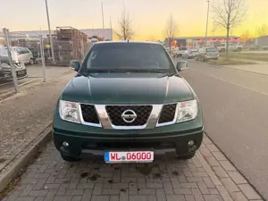 Nissan Navara Pickup King Cab SE 4X4 *2. HAND*LKW*AHK* Bild 3