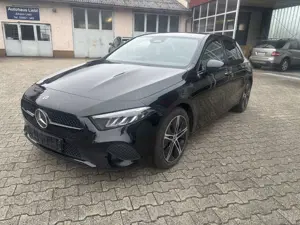 Mercedes-Benz A 180 Progressive Line Advanced-Plus Night-Paket