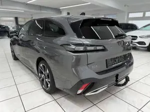 Peugeot 308 Bild 2