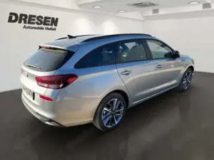 Hyundai i30 Advantage (MY25) 1.5 T-GDI 7-DCT NAVI LED SHZ LHZ Bild 4