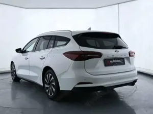 Ford Focus 1.5 EcoB. Titanium LED|Navi|PDC|AHK|SHZ Bild 4