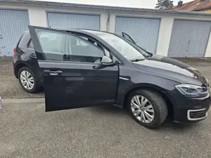 Volkswagen e-Golf Selten und wichtig, mit Wärmepumpe zur Reichweiteverlängerung Bild 2