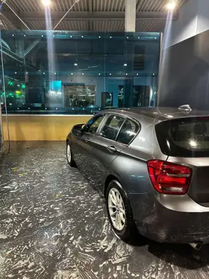 BMW 116 116 d Bild 1