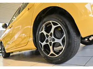 MG MG3 1.5 Comfort+ALLWETTER+RückKamera+Navi+Digitales Co Bild 5