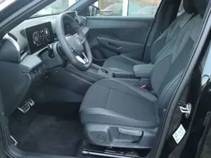 Volkswagen T-Roc R-Line 1.5 eTSI OPF (150 PS) DSG *AHK*WINT Bild 5