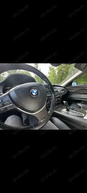 BMW 730 730d Bild 4