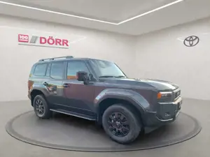 Toyota Land Cruiser 2.8 D-4D Mild-Hybrid Automatik Executive*