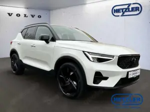 Volvo XC40 B3 Plus Black Edition AHK Digitales Cockpit Memory Bild 2