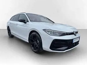 Volkswagen Passat Variant e-Hybrid 1.5 TSI DSG R-Line DCC AHK*PANO*HARMAN... Bild 3