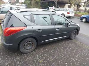 Peugeot 207 Klima • Panorama • TÜV 04/2027 • viele neue Teile Bild 3