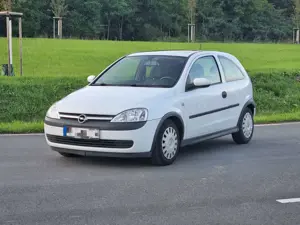 Opel Corsa Corsa 1.4 16V OPC Line *Automatik* Bild 1