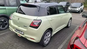Suzuki Swift 1.2 Dualjet Hybrid 61 kW Comfort CARPLAY SHZ LHZ Bild 2
