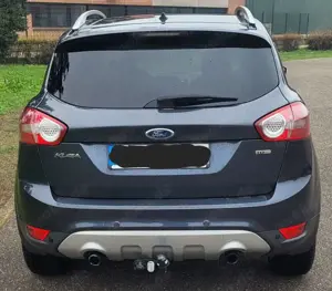 Ford Kuga Kuga 2.0 TDCi 8xBRFT*SHZ*AHK*PANORAMA*HU Bild 4