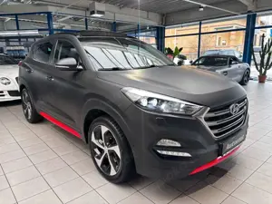 Hyundai TUCSON 1.6 Premium 4WD*LED*Navi*Sitzh*Pano*