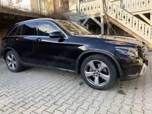 Mercedes-Benz GLC 220 GLC 220 d 4Matic 9G-TRONIC Bild 4