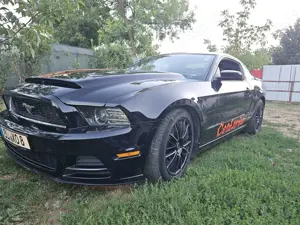 Ford Mustang 3.7l Bild 2