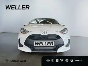 Toyota Yaris Hybrid 1,5 l 116 PS CVT, 5-türig COMF Bild 2