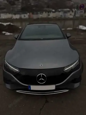 Mercedes-Benz EQE 300 Edition Electric Art Bild 5