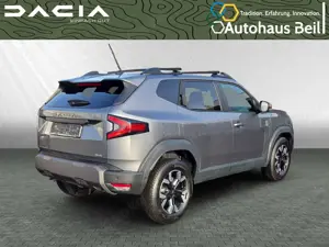 Dacia Duster III TCe 130 Extreme 4x4 inkl. SleepPack Bild 3