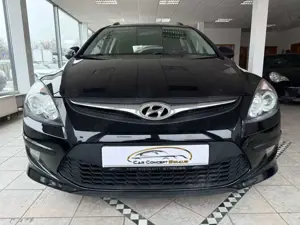 Hyundai i30 CW 1.6 CRDi 1.HAND KLIMA SHZ TEMPO Bild 5