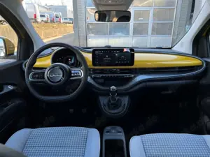 Fiat 500 1.0 Hybrid Torino LED Klimaaut. Apple CarPlay Andr Bild 5