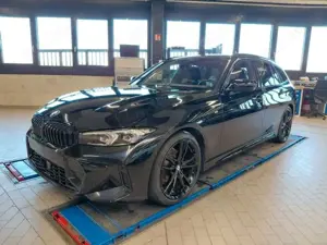 BMW 320 d Touring xDrive M Sport ACC RFK LED H/K 3-ZK