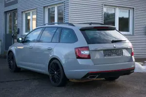 Skoda Octavia Combi RS 2.0 TSI / Steel Grey Bild 5