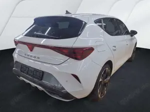CUPRA Leon 1.5 eTSI DSG 5JGAR+ACC+GJR+KESSY+CARPLAY Klima Bild 3