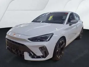 CUPRA Leon 1.5 eTSI DSG 5JGAR+ACC+GJR+KESSY+CARPLAY Klima Bild 2