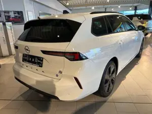 Opel Astra Electric GS Bild 5