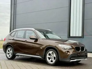 BMW X1 18 i sDrive AUTOMATIK|1.HAND|NUR 34TKM|KLIMA| Bild 5