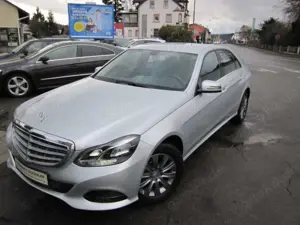 Mercedes-Benz E 220 CDI BlueEfficiency ~ Automatik ~ AHK ~ Navi