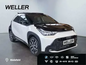 Toyota Aygo X Hybrid 1,5l CVT GR Sport *Faltdach*JBL*CAM* Bild 3