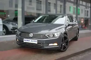 Volkswagen Passat Variant 2.0Tdi  Autom ACCTemp/Pdc/Sitzhzg