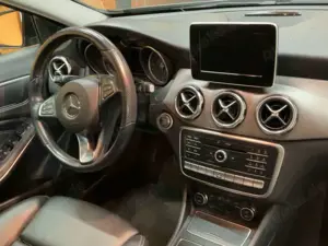 Mercedes-Benz GLA 200 d 4Matic 7G-DCT Urban