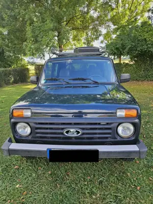 Lada 4x4 Pritschenwagen; Pickup Bild 2