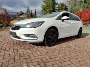 Opel Astra Astra Sports Tourer 1.6 BiTrb D (CDTI)  Business Bild 3