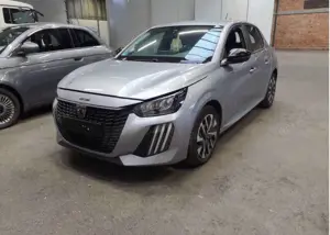 Peugeot 208 1.2 PureTech*Active*Parkhilfe*Klima*DAB*