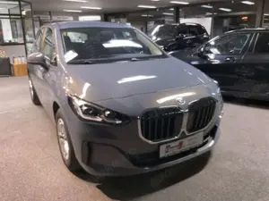 BMW 218 218i Active Tourer Aut. Bild 2