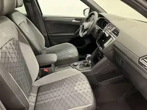 Volkswagen Tiguan R-Line 4Motion Bild 4