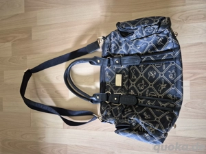 3 Handtaschen fuer Damen fuer einen Preis