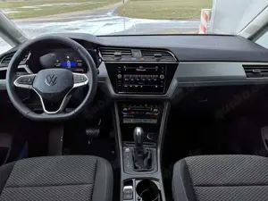 Volkswagen Touran Comfortline BMT/Start-Stopp 1.5TSI DSG 140 kW (... Bild 5